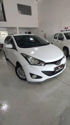 HYUNDAI HB20S 1.6 COMFORT PLUS 16V FLEX 4P MANUAL